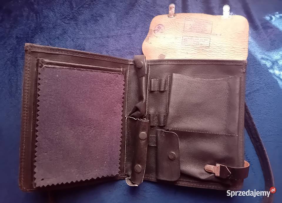 Czarna skórzana raportówka MO 1982 r Nie używana Koźminek