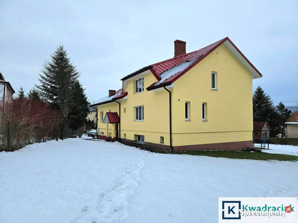 Dom wolnostojący 360m2 Ustrzyki Dolne Lotników 50m2 Sprzedaż sprzedam