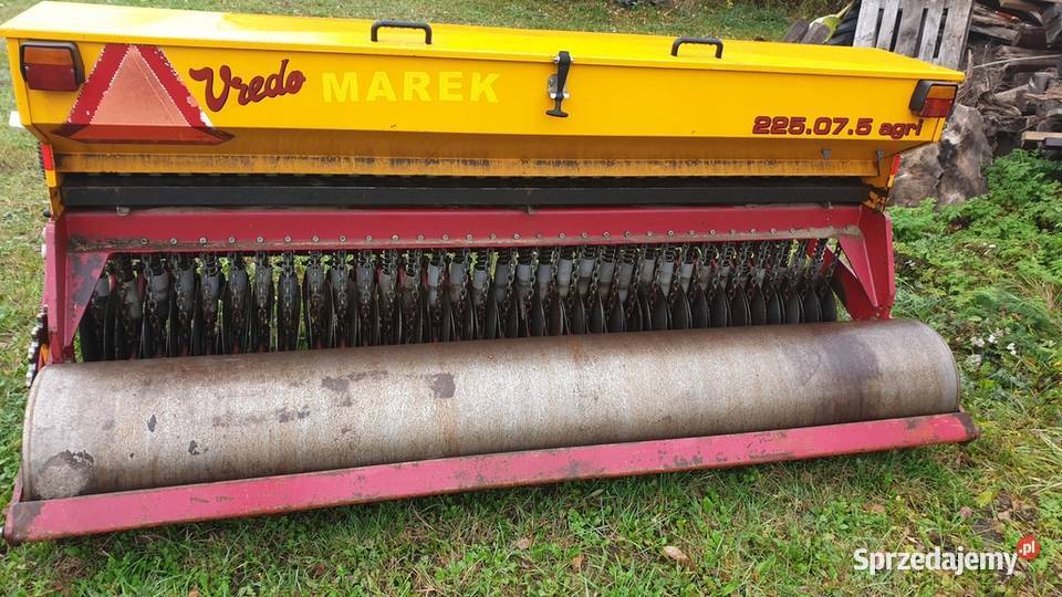 Usługa siewu I podsiewu traw siewnikiem Zimna sprzedam