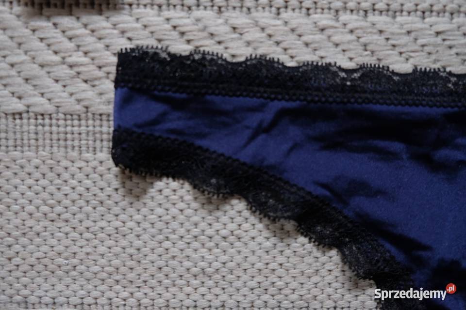 granatowe satynowa koronkowe koronka stringi Figi i stringi Toruń sprzedam