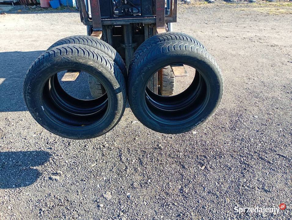Opony zimowe 215 60 17 nexen 17cale
