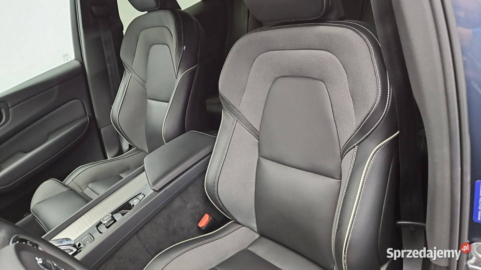 Volvo XC 60 B4 B Plus Dark aut Z Polskiego 59000km Warszawa