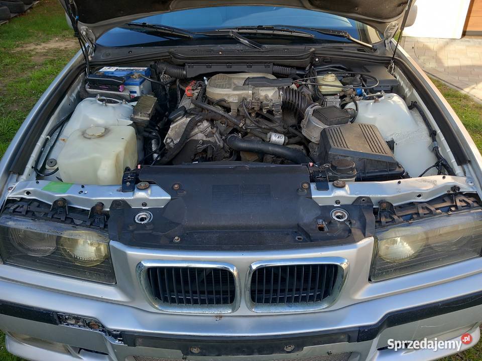 BMW e36 318I Kombi na części 1998r Brzozów