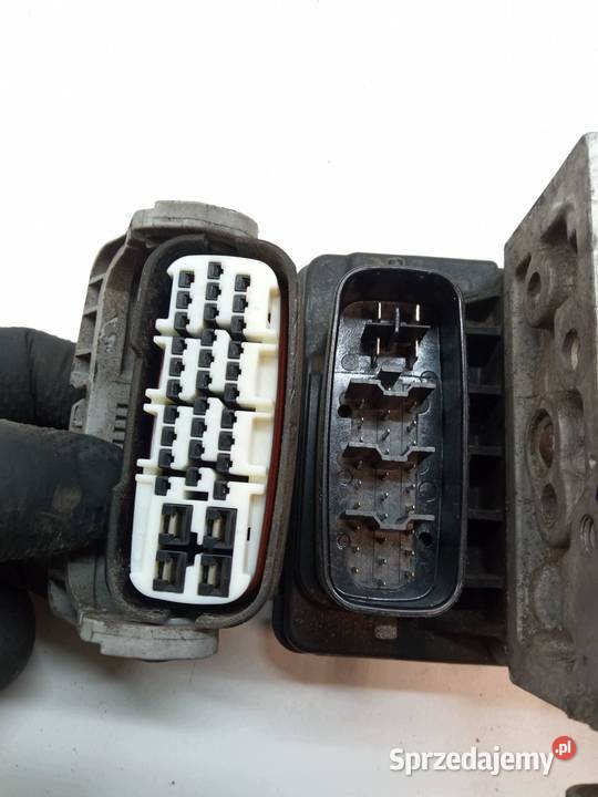 POMPA ABS 4451013070 8954113040 Toyota Corolla osobowe świętokrzyskie