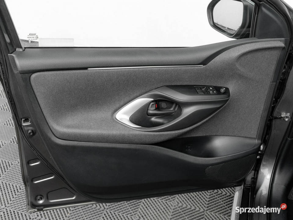Toyota Yaris PY9112815 Comfort CVT Kcofania Lane tempomat Pępowo