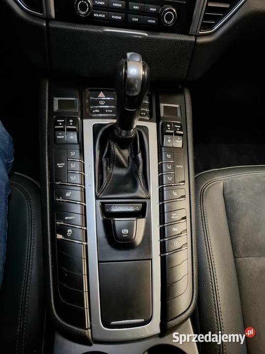Porsche Macan 20 252 2018 52 Bogate wyposażenie 2000cm3