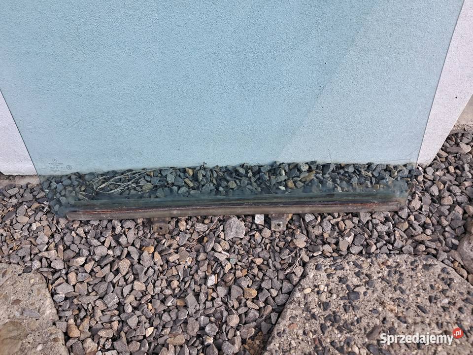 SZYBA TYLNA PRAWA ZIELONA MERCEDES W123 Rok produkcji 1982 Cieszyn