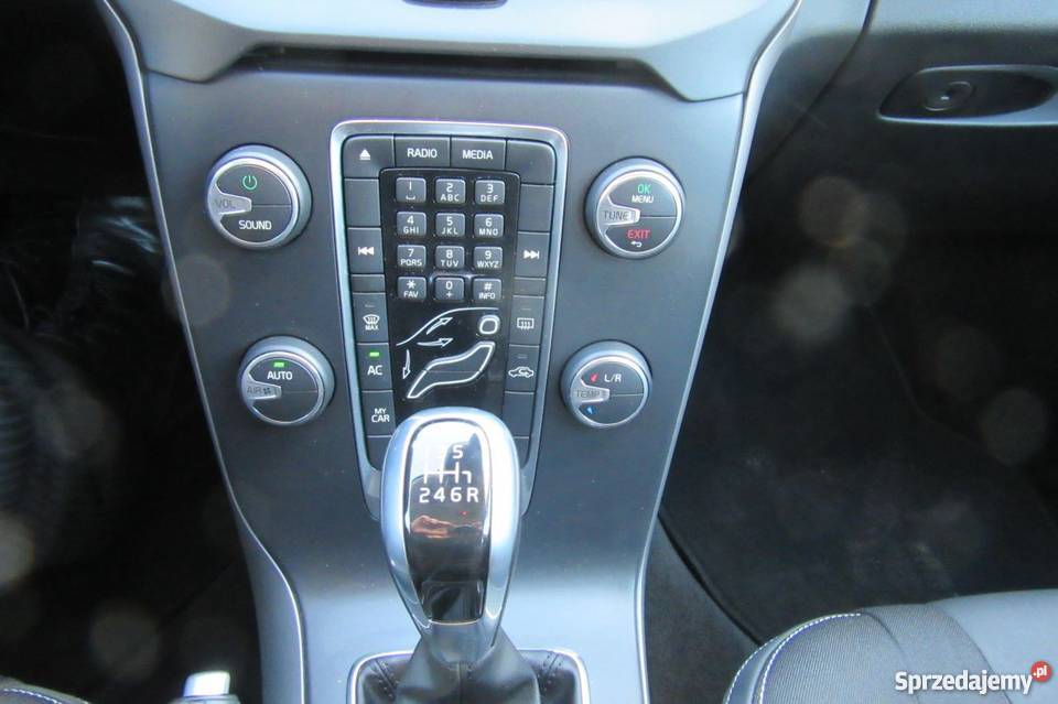 Volvo V40 niebieski manualna Sopot