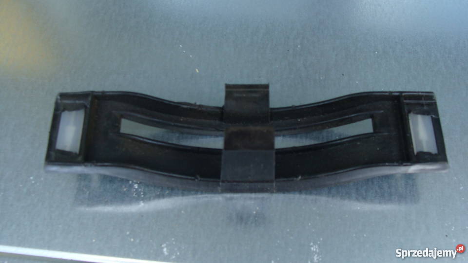 Nowe elementy deski rozdzielczej konsola Polonez Ryki