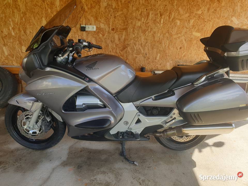 HONDAST 1300 82000km Wierzbno sprzedam