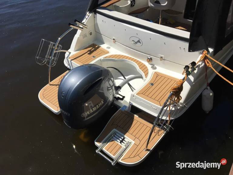Używana łódź motorowa ESCAPADE 600 silnik Yamaha sprzedam