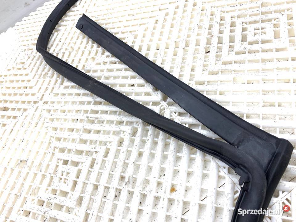 USZCZELKA DRZWI TYŁ PRAWA HYUNDAI KONA SX2 SUV