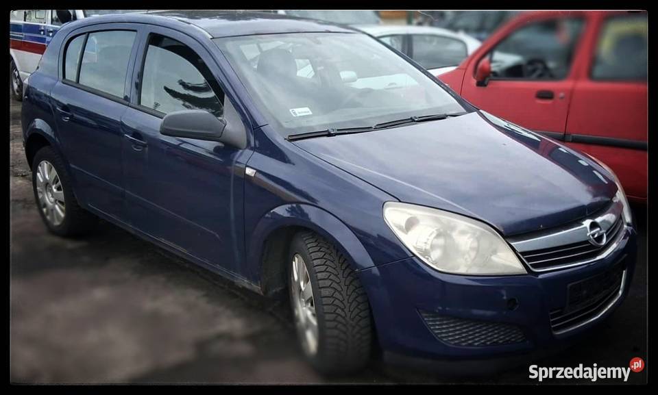 Opel Astra h maska