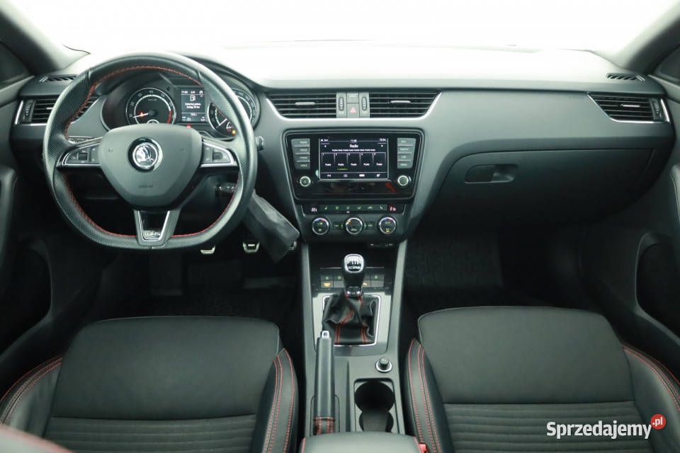 Skoda Octavia RS 20 TSI czujnik deszczu