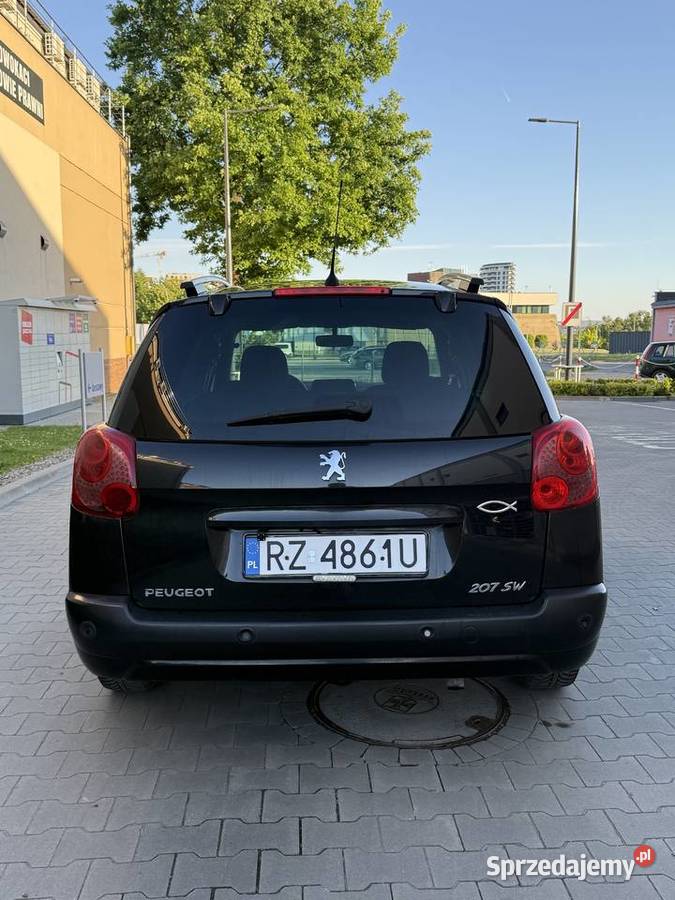 Peugeot 207 SW 14 VTI LPG 2007r niski przebieg Rzeszów