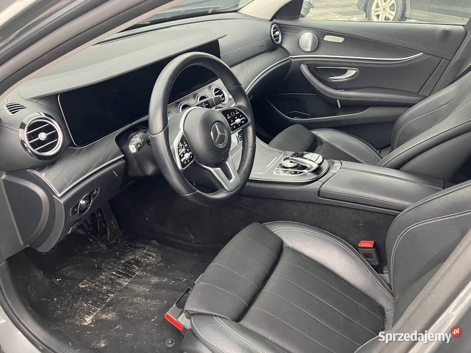 Mercedes E220 80 przebieg 2019