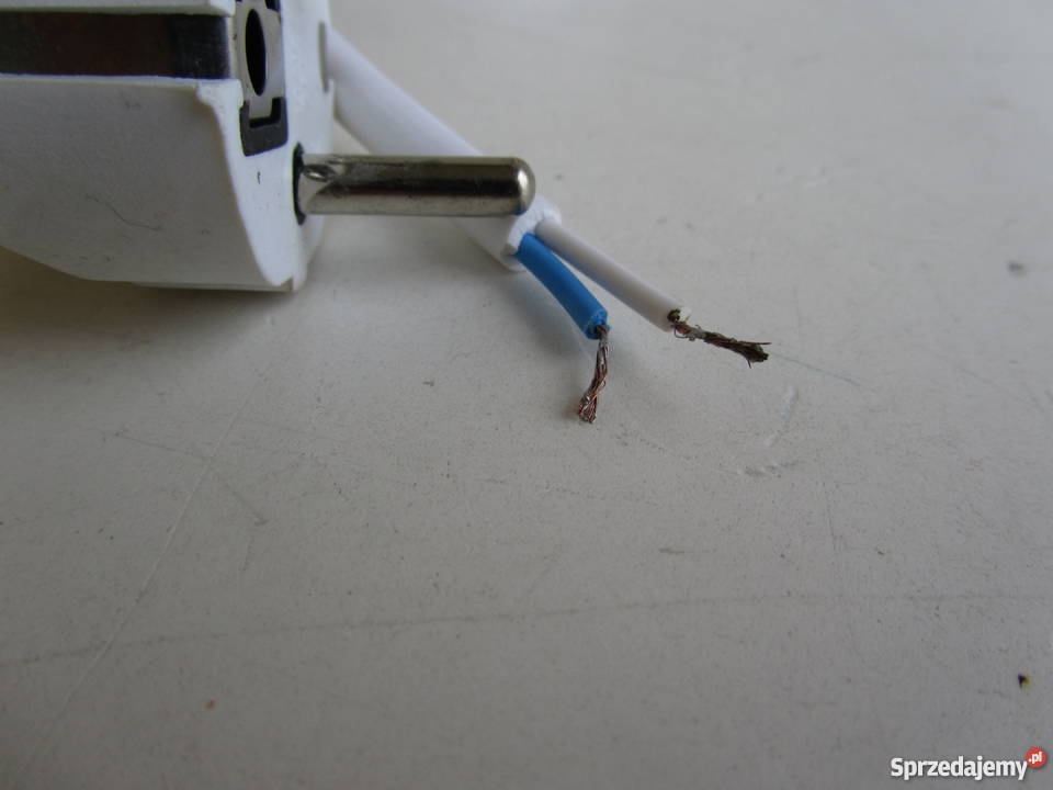 Kabel przewód elektryczny z wtyczką 2 x 05mm2 Olecko sprzedam