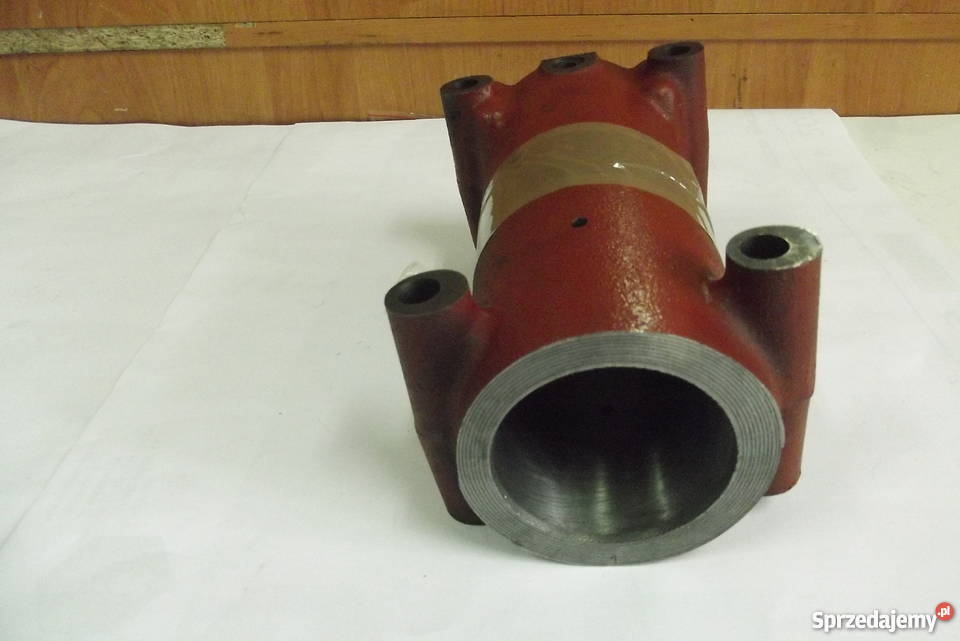 Cylinder podnośnika URSUS C 330 Części zamienne Parczew