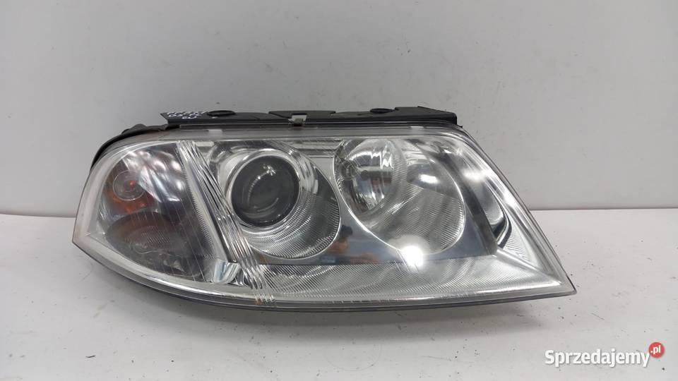 VW PASSAT B5 LIFT LAMPA PRZÓD PRAWA SOCZEWKA EU