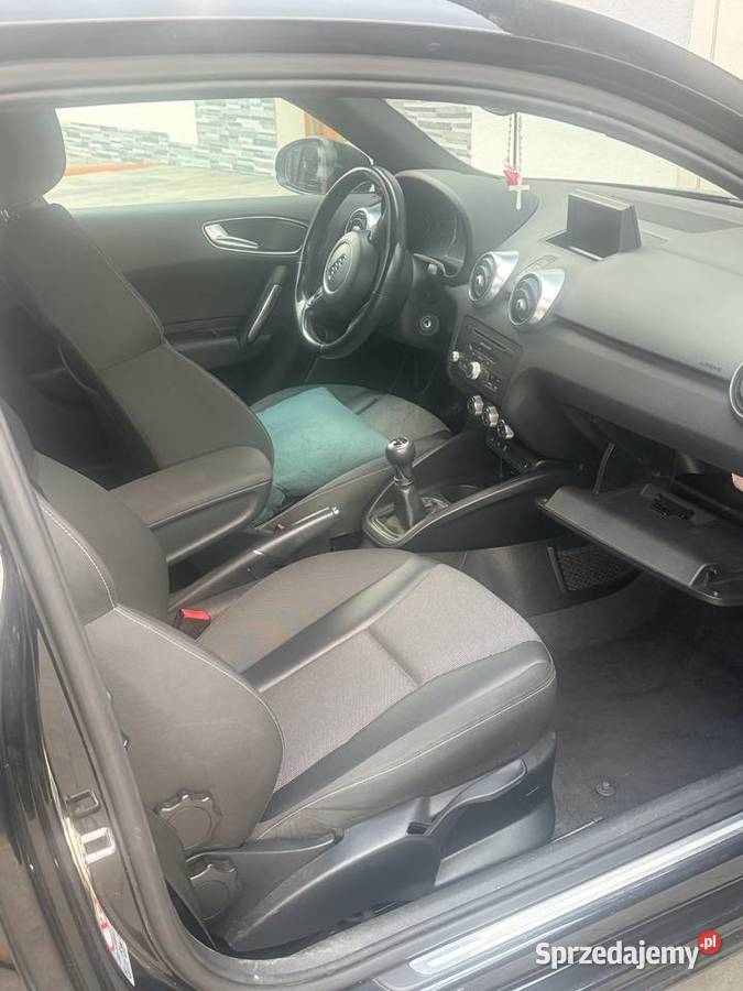 Audi a1 Rok produkcji 2011 Rzeszów sprzedam