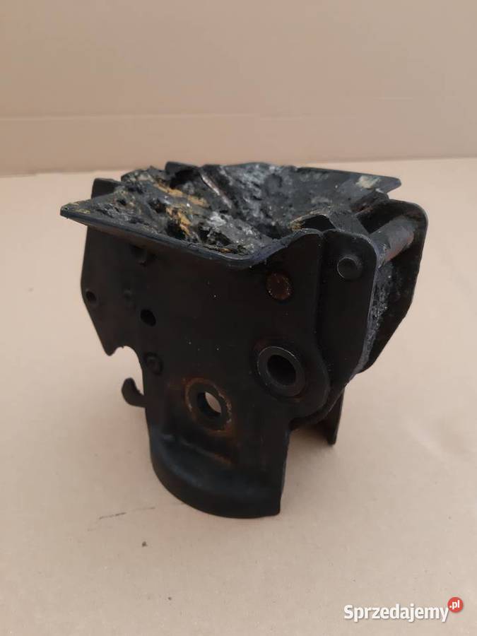 VOLVO FH4 ZAMEK MOCOWANIE KABINY TYŁ RANGE T Trzciel