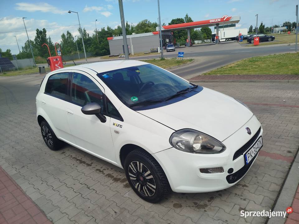 Fiat Punto Young 14 benzyna 2014