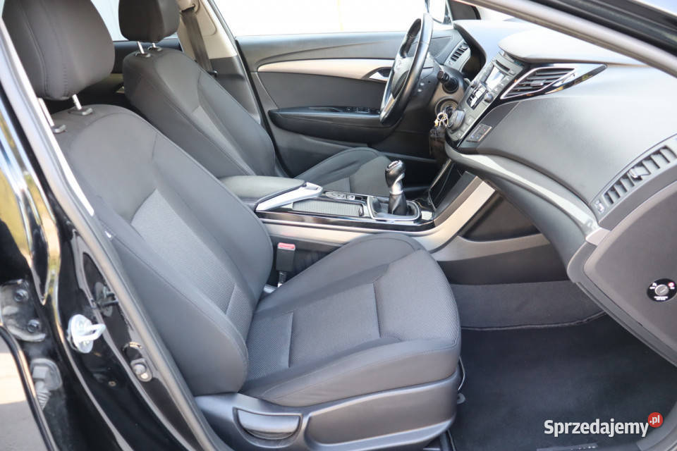 Hyundai i40 17 CRDi sprzedam