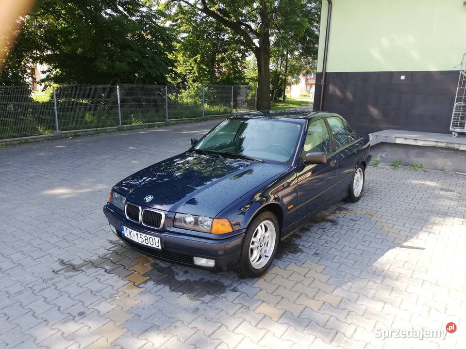 BMW E36 sedan 96r benzyna Rok produkcji 1996 Mniów
