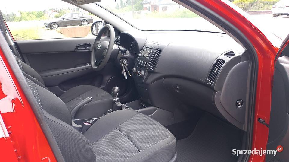Hyundai i30 1 4 benzyna z Niemiec opłatach radio