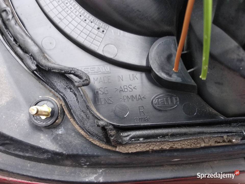 Nissan Almera N16 LIFT FL lampa tył tylna prawa osobowe Sieradz