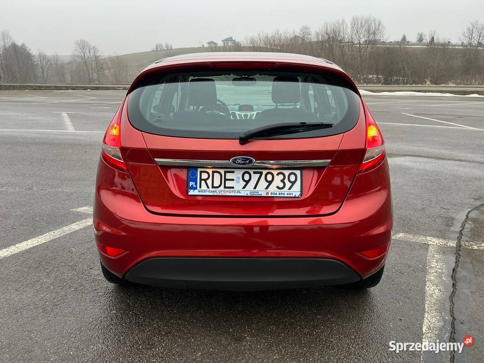 Ford Fiesta 14 benzyna grzana szyba Śliczna