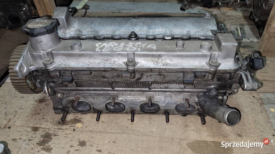 Głowica Mitsubishi Carisma 18 GDI Głowice cylindrów Łagów