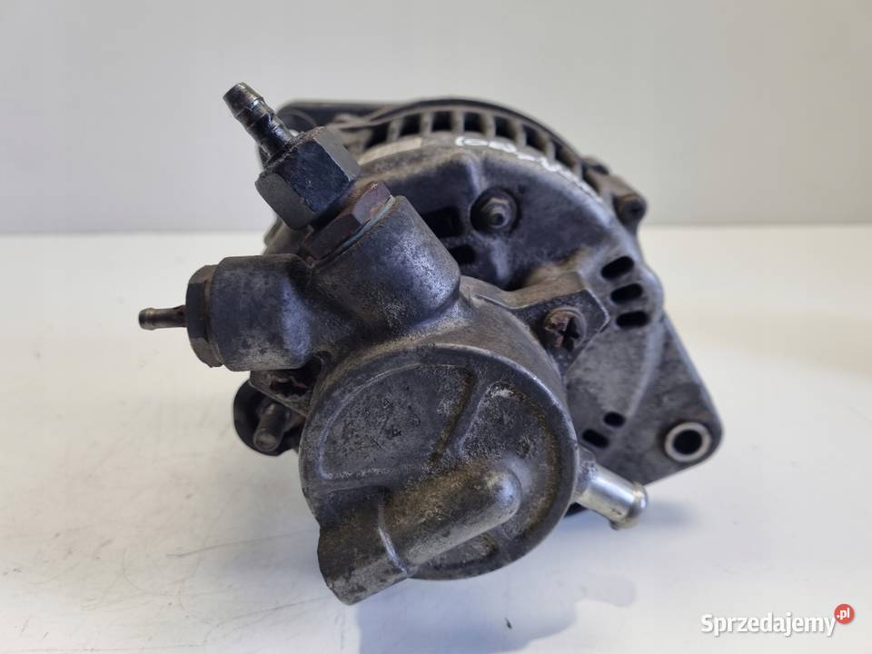 ALTERNATOR Opel Corsa C 17 CDTI pompa vacum osobowe
