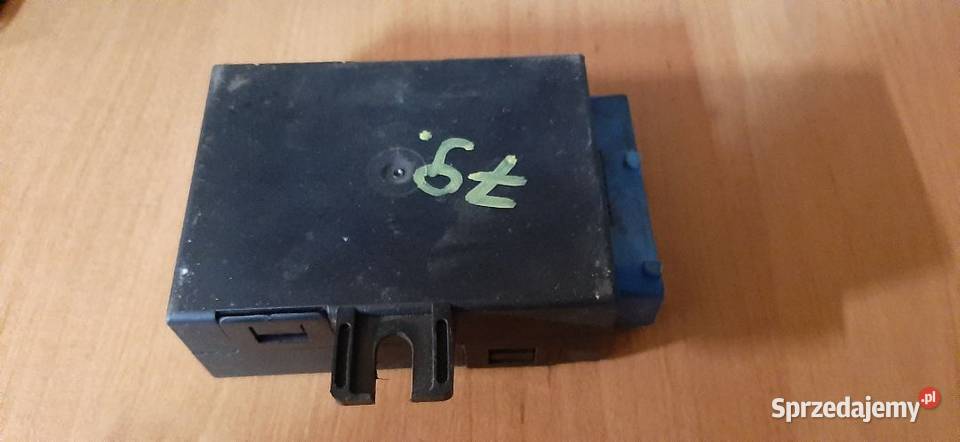 Moduł przekaźnik wycieraczek BMW E36 8357068 Włoszczowa