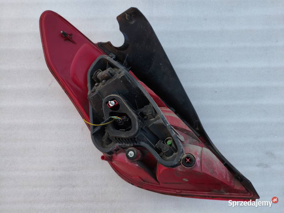 Lampa Prawy Tył Tylna Prawa Peugeot 308 osobowe Wyszków