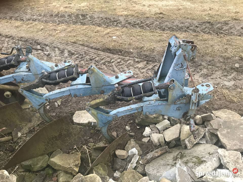 Sprzedam pług OVERUM 3skibowy małopolskie