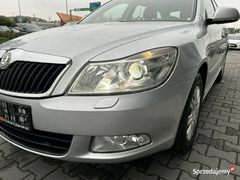 koda Octavia lift bixenon tempomat PDC DRL el możliwa zamiana Żory