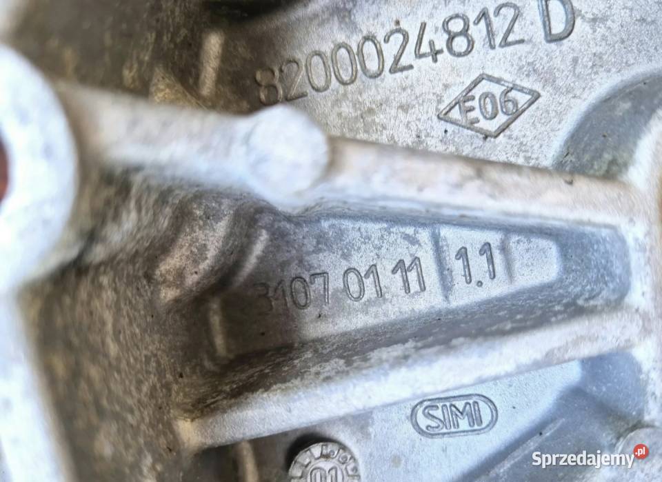 ŁAPA WSPORNIK MOCOWANIE SILNIKA RENAULT LAGUNA Działoszyce