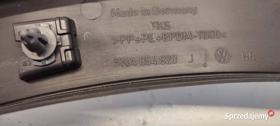 VW TIGUAN II LISTWA BŁOTNIKA PRAWY TYŁ