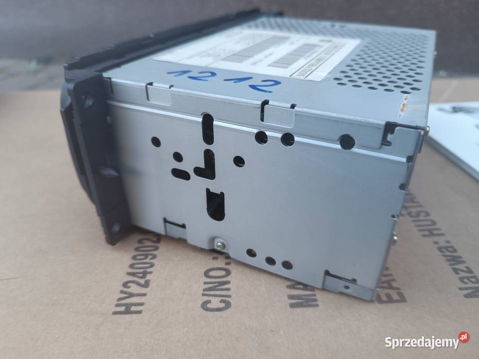 Radio PT Cruiser P05064385AE voyager używane Rok produkcji 2004 Sprzęt audio fabryczny śląskie Częstochowa