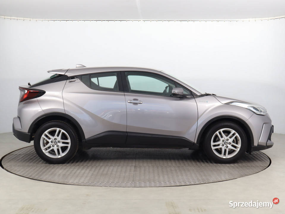Toyota CHR 18 Hybrid 1798cm3 Bielany Wrocławskie
