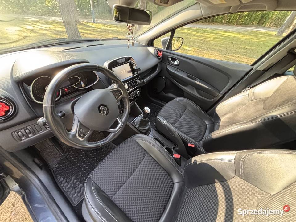 Renault Clio IV 2017 Alize 09 TCE niski przebieg Ćmielów