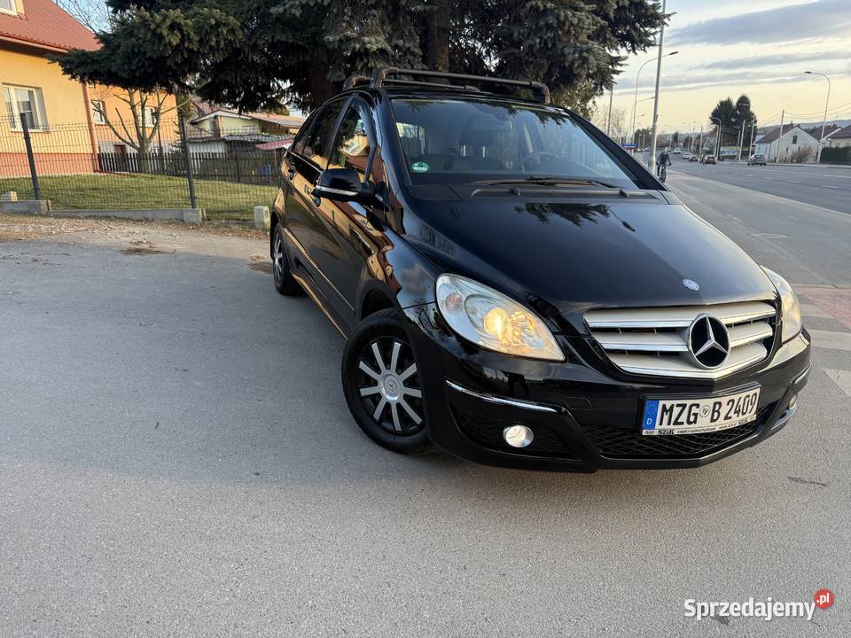 Mercedes B klasa 15 Klima hak czarny Rzeszów sprzedam