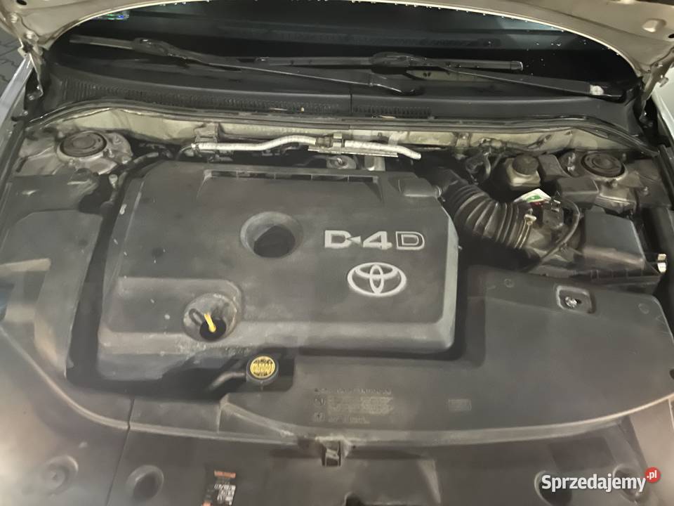 Toyota Avensis t25 d4d 126 srebrny lubelskie Lublin