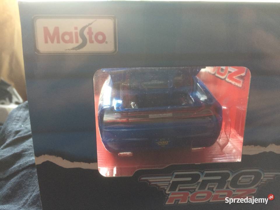 Dodge Challenger 124 Maisto Zielonka sprzedam