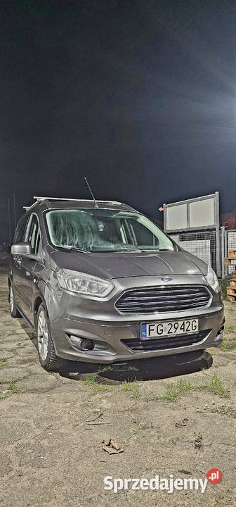 Ford Tourneo Courier Titanium 2016 LPG przyciemniane szyby