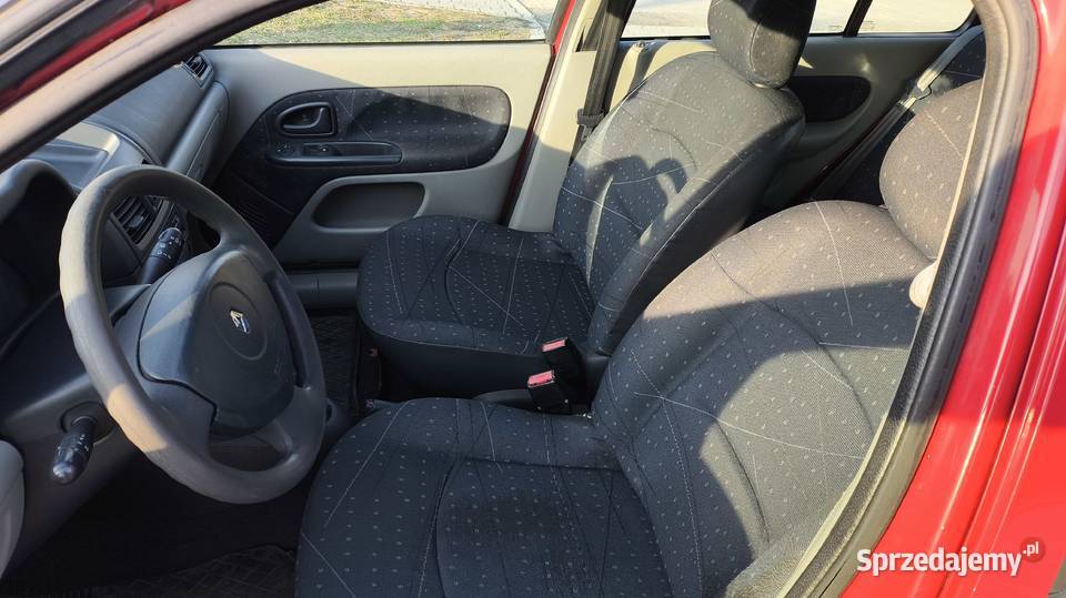 Renault Clio 12 8v Benzyna Rok produkcji 2002 lubelskie Zamość