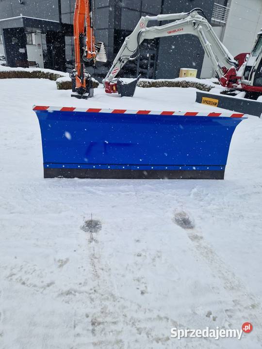 pług do odśnieżania Targowisko