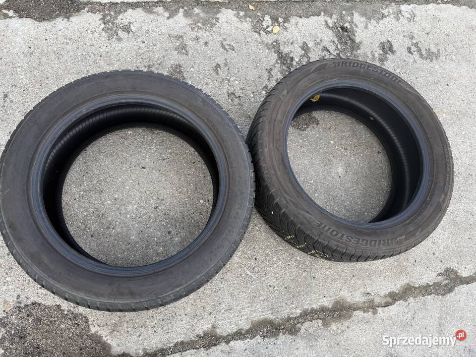 Opony Bridgestone 2355019 Rok produkcji 2021 Przemków