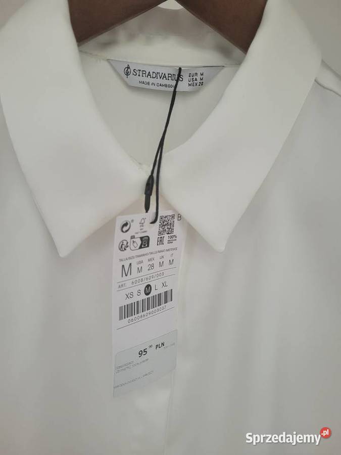 Biała koszula crop top satynowa z metkami